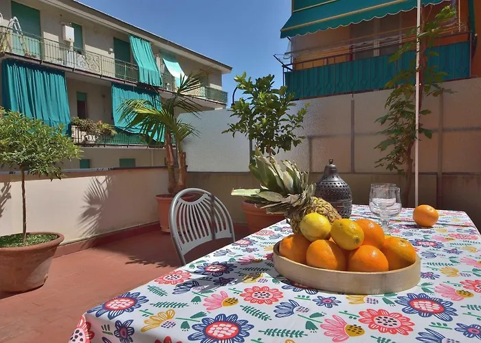 Apartment Casa Camelia - Terrazza Privata, A 15 Minuti A Piedi Dalle Spiagge Wifi E Ac Santa Margherita Ligure