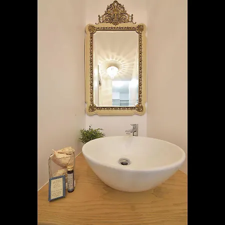 Apartamento Casa Camelia - Terrazza Privata, A 15 Minuti A Piedi Dalle Spiagge Wifi E Ac *