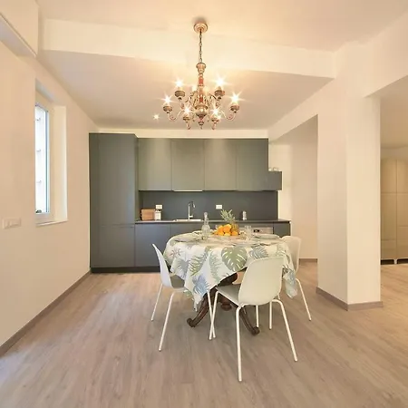 Casa Camelia - Terrazza Privata, A 15 Minuti A Piedi Dalle Spiagge Wifi E Ac *